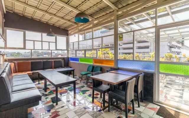 Oyo 3255 Enam Delapan Guest House Syariah