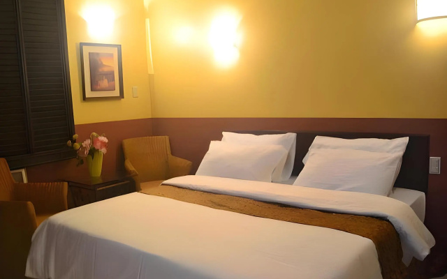 DM Residente Inns and Villas