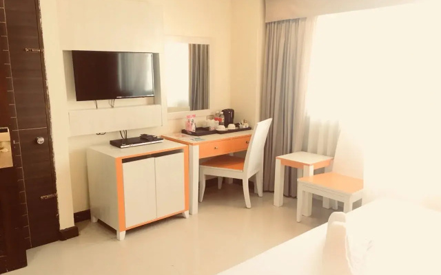 Grand Lucky Hotel