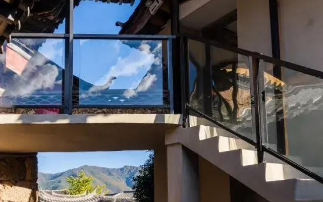 Baisha Qichi Mountain House