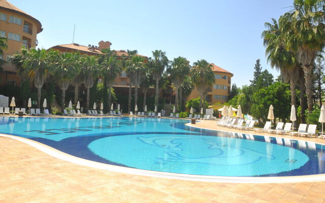 Numa Club Side