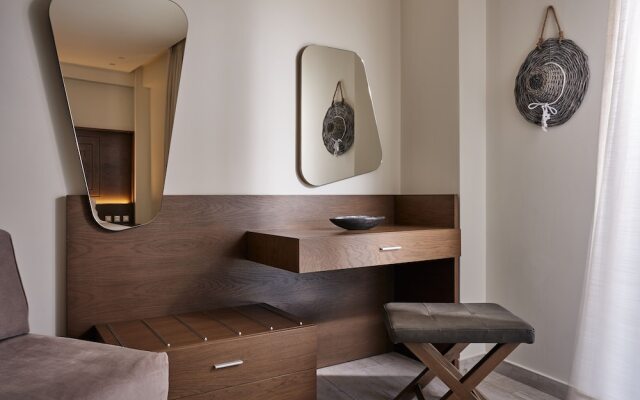 Prima Vista Beachfront Boutique Hotel