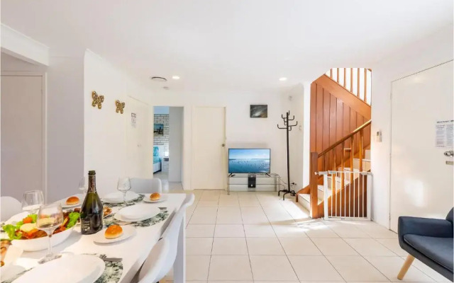 1 75 Rocky Point Road fantastic holiday home with