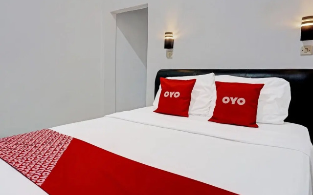 OYO 91599 Penginapan Mutiara Madiun