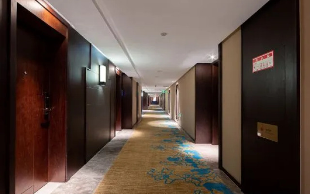 Zhejiang Jiapai Hotel (Jinhua City Government Store)