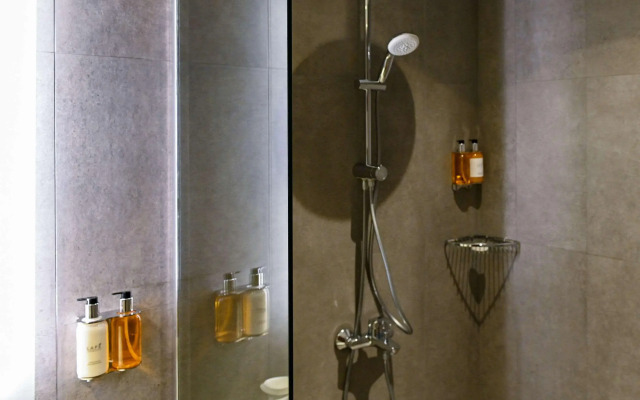 Comfort Hotel Jeddah King Road