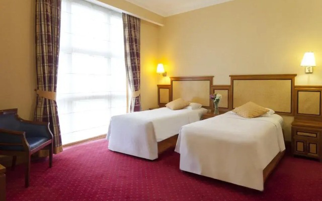 Grange Bracknell Hotel