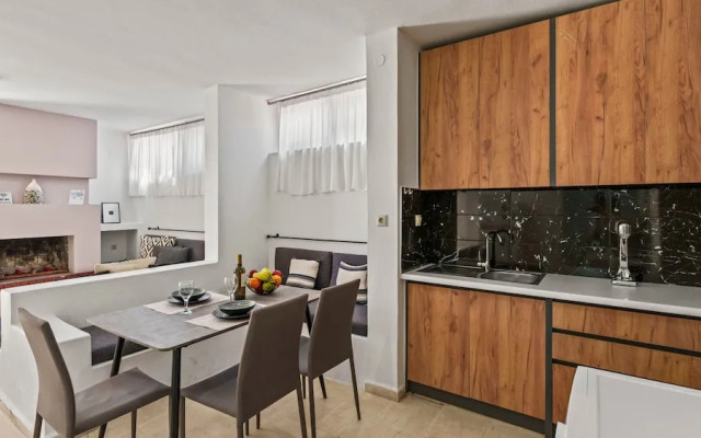 Seaside Gem Near Heraklion Villa Maro III Getaway