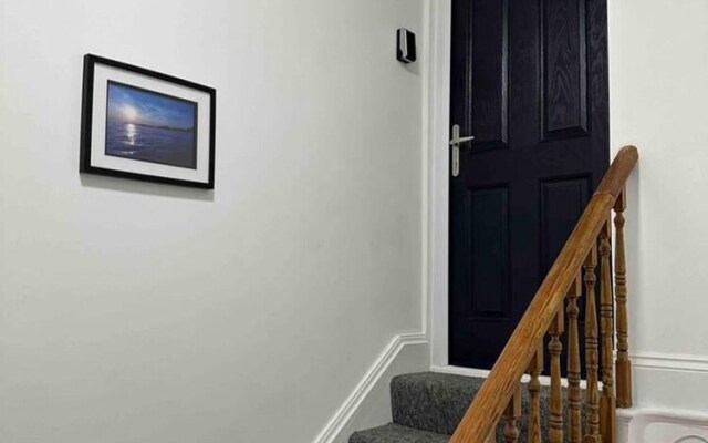 Remarkable 1-bed Seaview Beach Apartment Barmouth