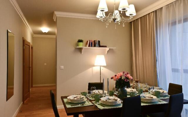 La Gioia Elegant Spacious Apartment