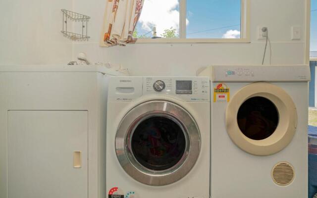 Daze Away - Cooks Beach Holiday Home