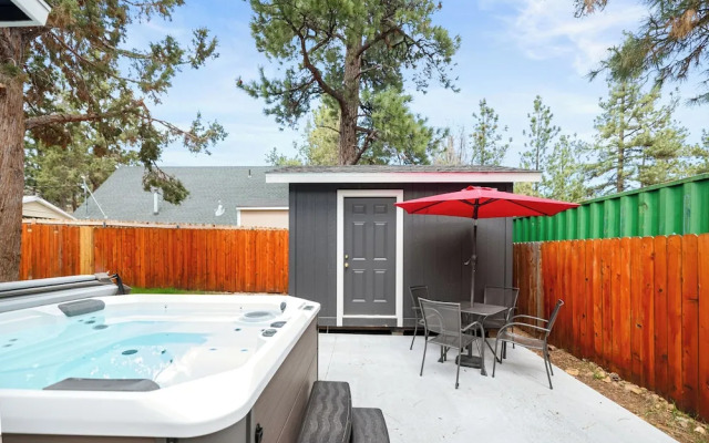 The Maple Lane Hideaway