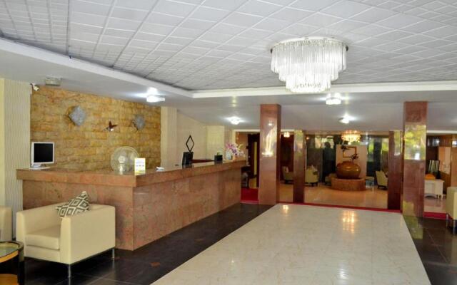 Good Wood Airport Hotel