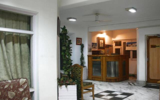 Hotel Golden Finger