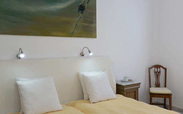 Elena Hotel