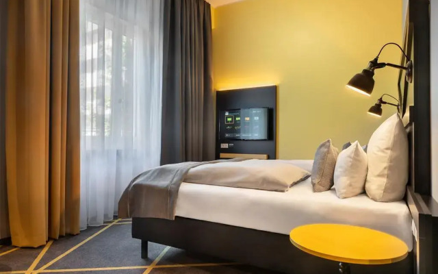 Holiday Inn - the niu, Fury Aschheim Messe by IHG