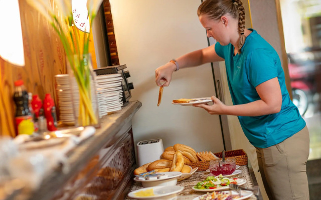 Little Diamond Hotel