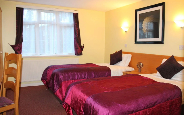Abbey House Hotel