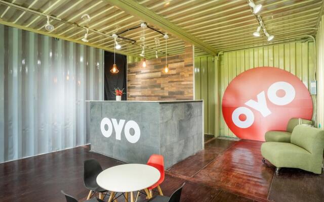 Oyo Hotel Bed Box