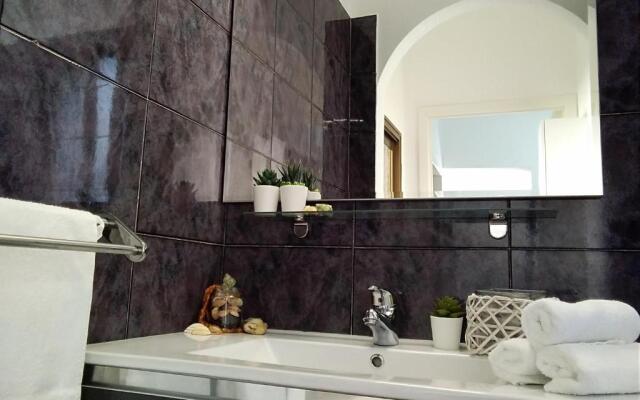 Casa Romans, Via della Palma, 63