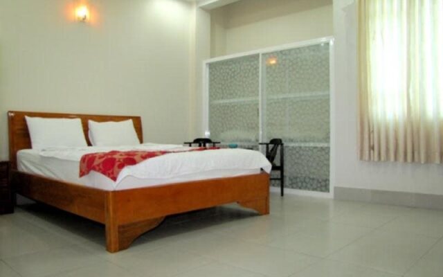 Quynh Nhu Hotel