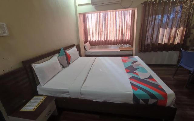 Hotel Mukesh residency