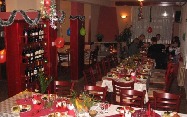 Family Hotel Savov