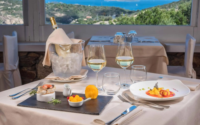 Myo Hotel Rocce Sarde