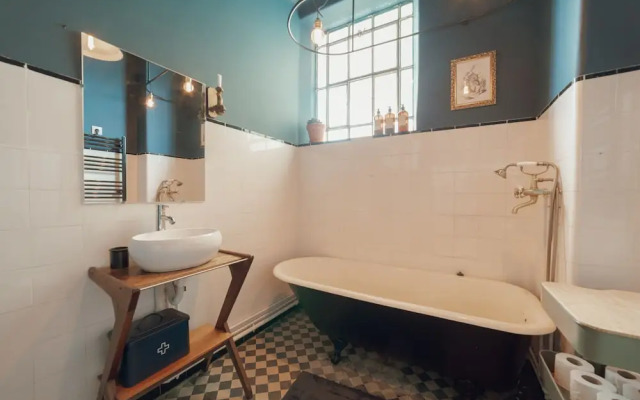 Downtown Retro Bolhao by Vacationy