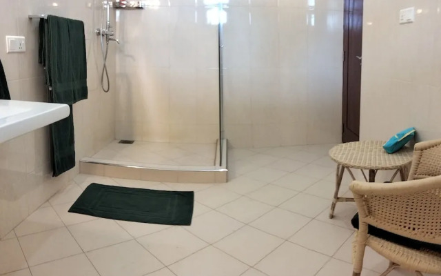 Moragalla Beach Home Guesthouse (Newly opened hotel)