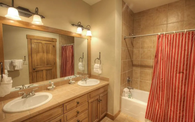 Mountain Thunder M5106