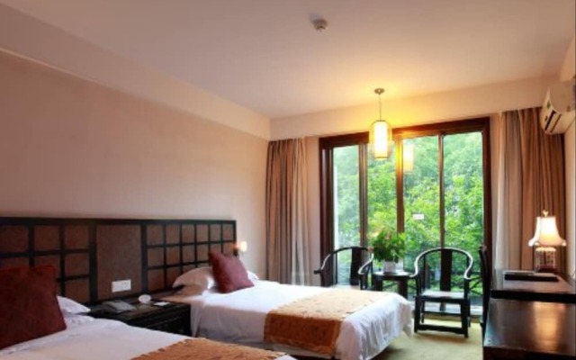 Huangshan Xin'an Country Villa