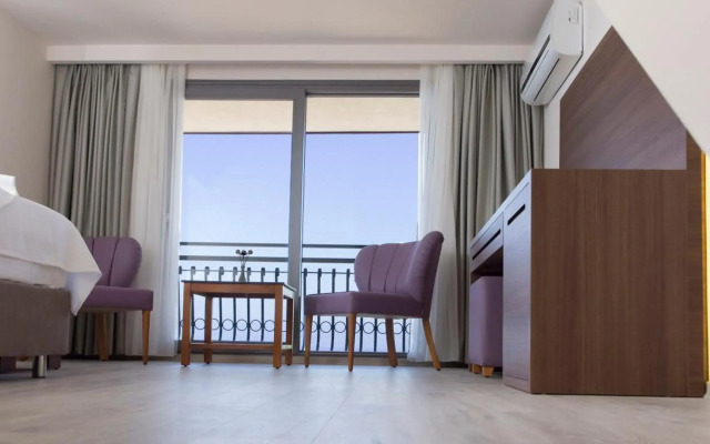 Neopol Hotel Deluxe
