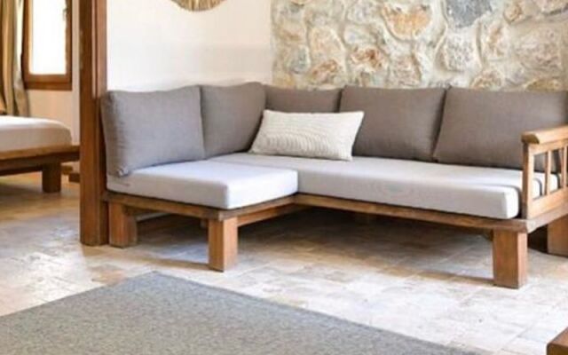 Okapi Suites