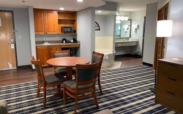 AmericInn Chanhassen