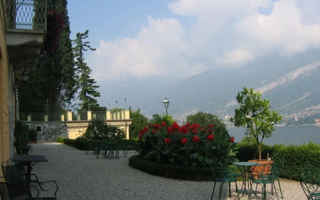 Villa Crella Apartments