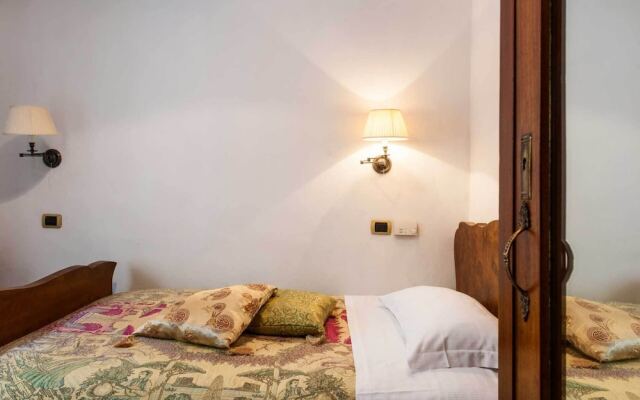 Hotel Antico Furlo