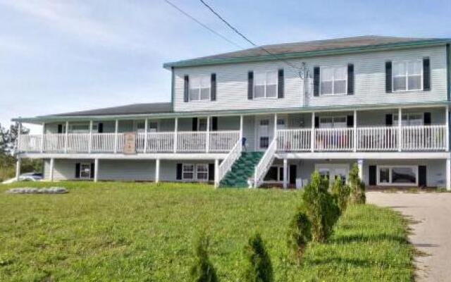 MeHomeBy Bed and Breakfast