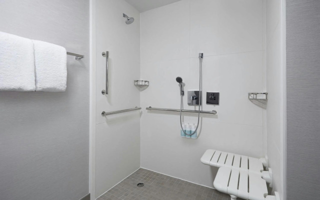 Courtyard by Marriott St Louis Creve Coeur