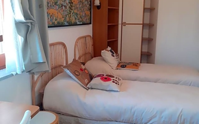 VelaLatina Residence B&B Soverato - Camera Maestrale & Camera Tramontana