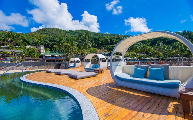 Coco de Mer Hotel and Black Parrot Suites
