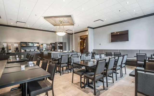 Quality Suites Drummondville