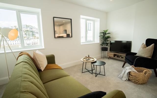 Waterview Boutique Apartments by Opulent Living Serviced Accommodation Torquay