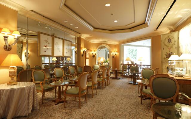 Yokohama Royal Park Hotel