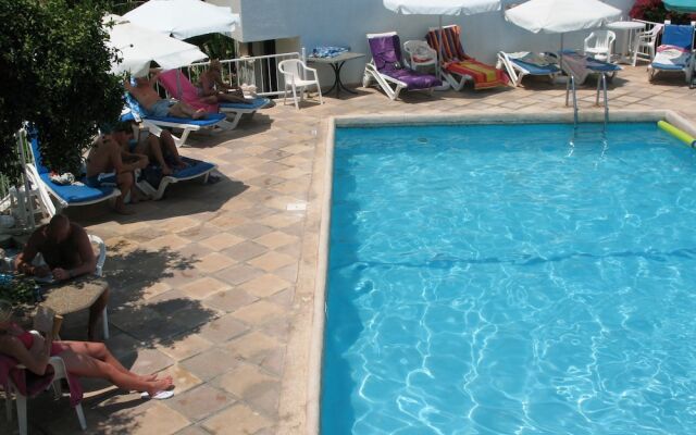 Bougainvillea Hotel Apartments
