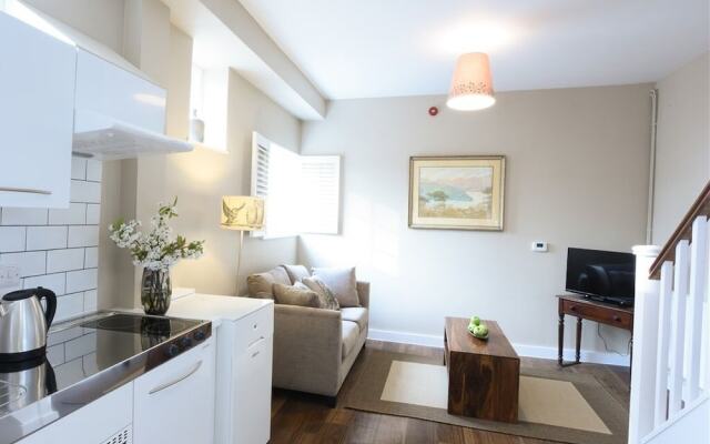 Woodstock Suites