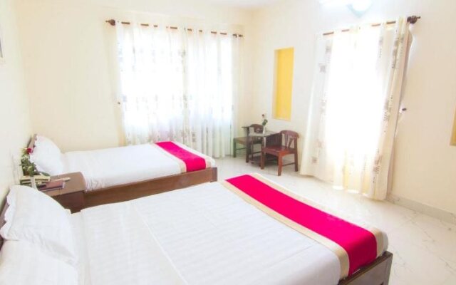 Nam Viet Hotel