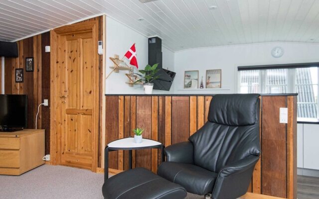 8 Person Holiday Home in Hemmet