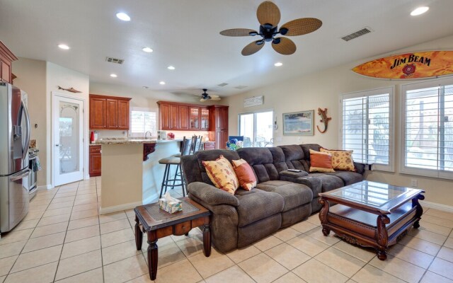 Pool, Patio & Grill: Desert Hot Springs Retreat!