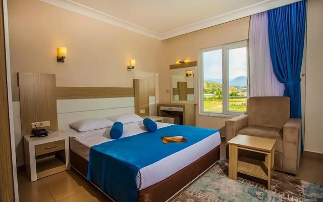 Grand Akca Hotel